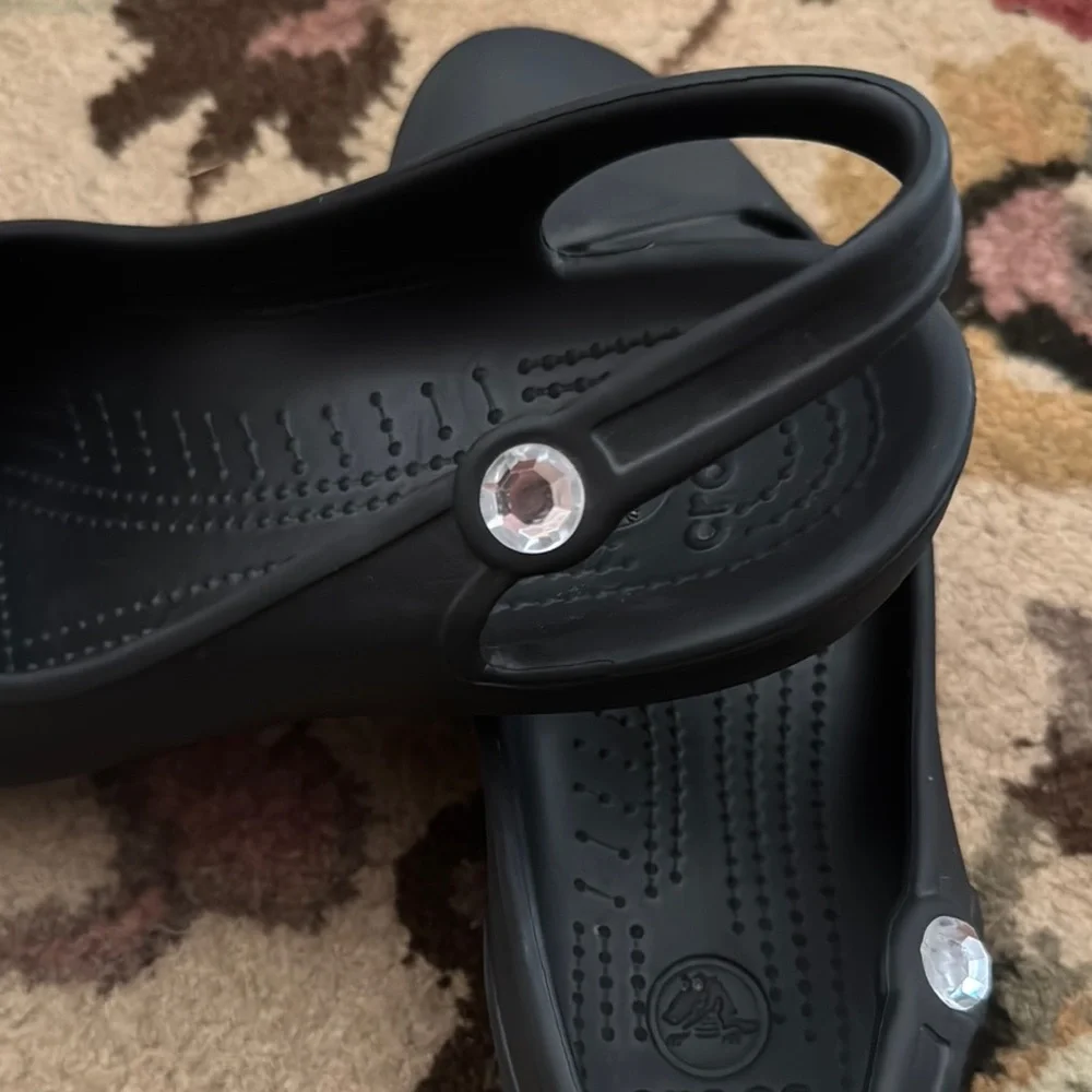 CROCS Black Women's Sandals - Picture 2 of 3